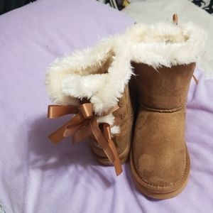 Children boots
